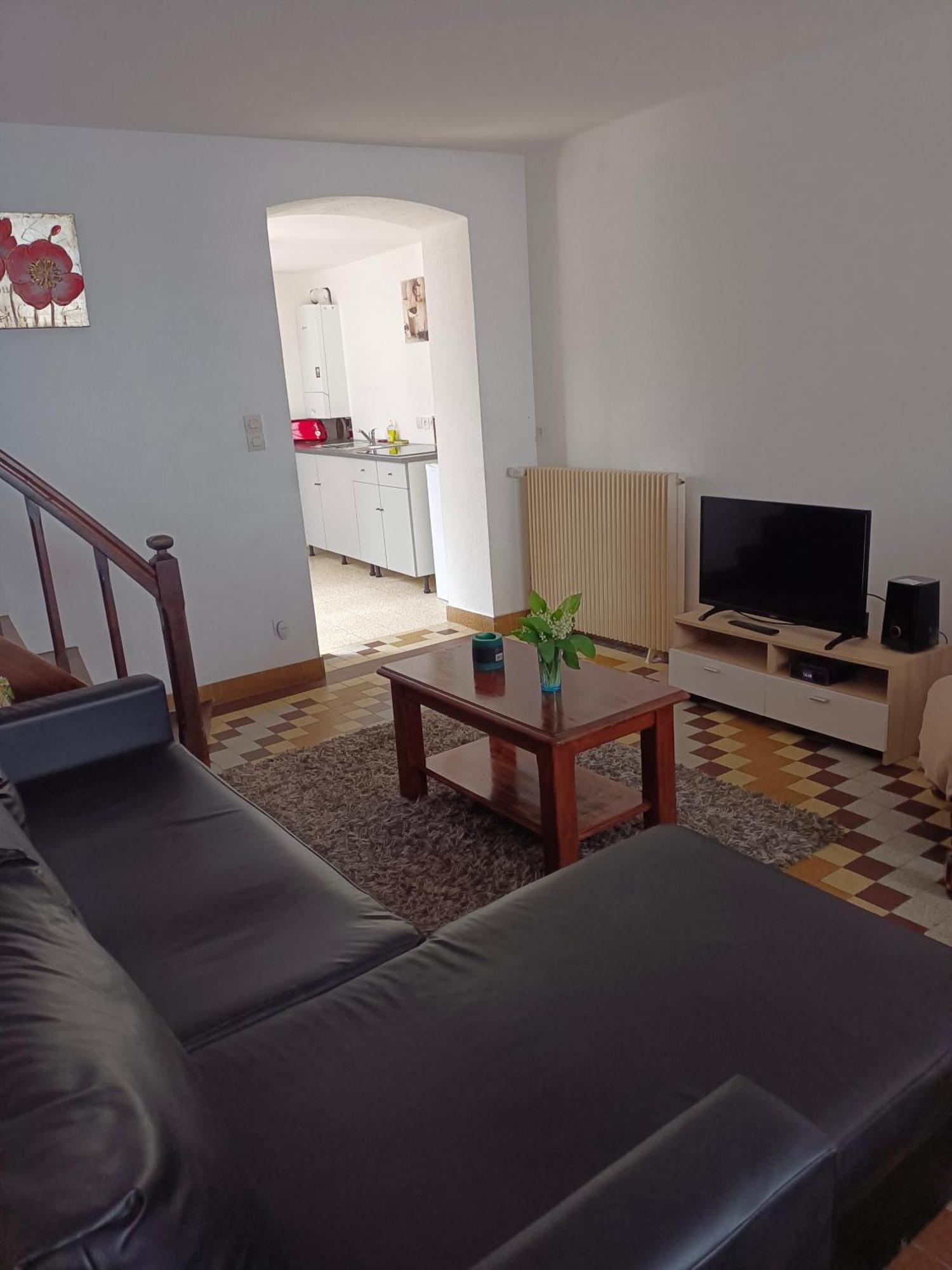 Petite Maison Etape Loire A Velo Ou Compostelle Mosnes Eksteriør billede